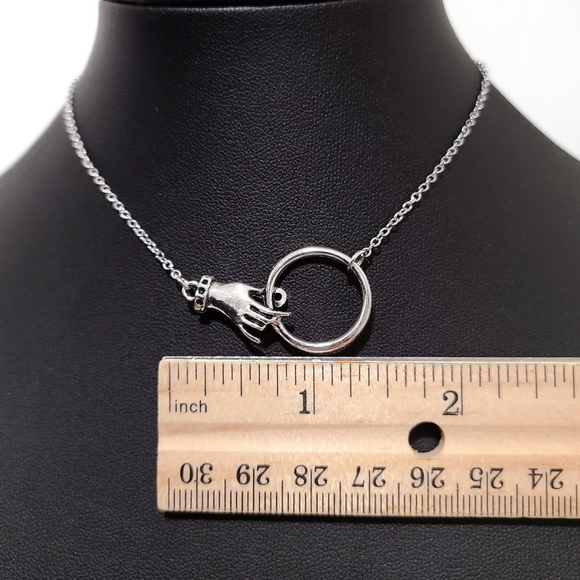 Silver Hand Loop Choker - Picture 7 of 7